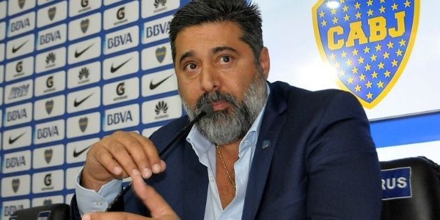 Angelici aseguró que "de ninguna manera" Guillermo dejará de ser el DT de Boca