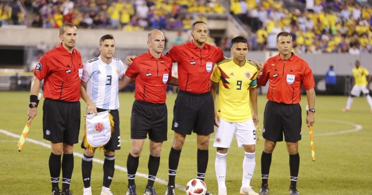 Argentina y Colombia empatan sin goles en amistoso de pocas emociones