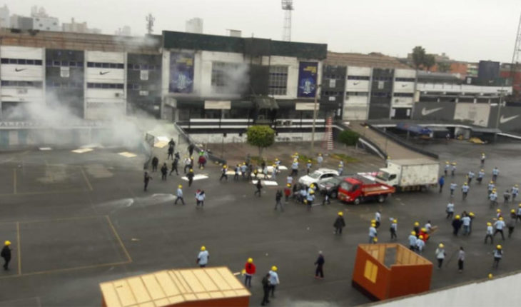 Evangélicos y barristas de Alianza Lima se enfrentaron por terreno