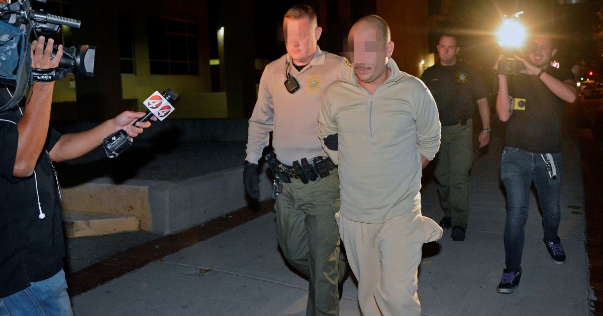 Extraditan a EEUU a hombre acusado de ser sicario del narco