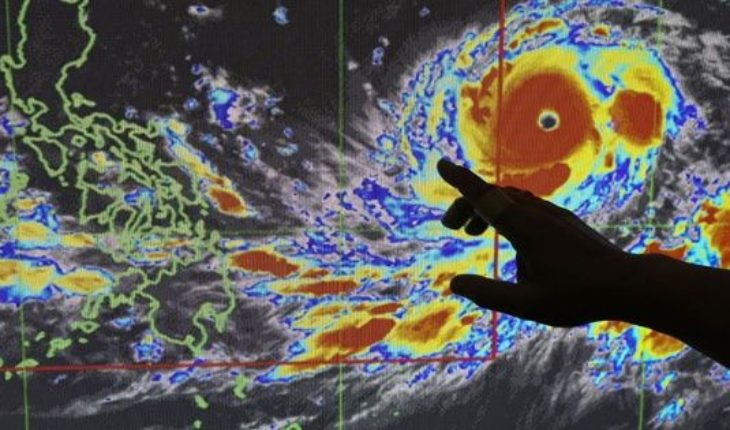 Filipinas vive el supertifón más grande del mundo pero los medios cubren el huracán Florence ¿Por qué?