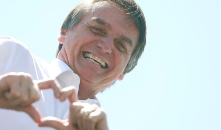 Jair Bolsonaro se recupera del atentado que lo “favorece” en las elecciones