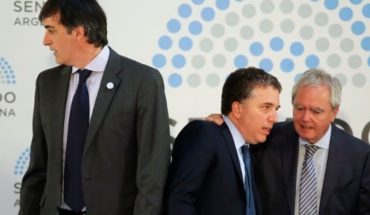 La oposición busca limitar a Macri en la emisión de deuda
