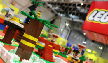 Lego se suma a la conservación del ambiente y anuncia que sus bloques dejarán de ser de plástico