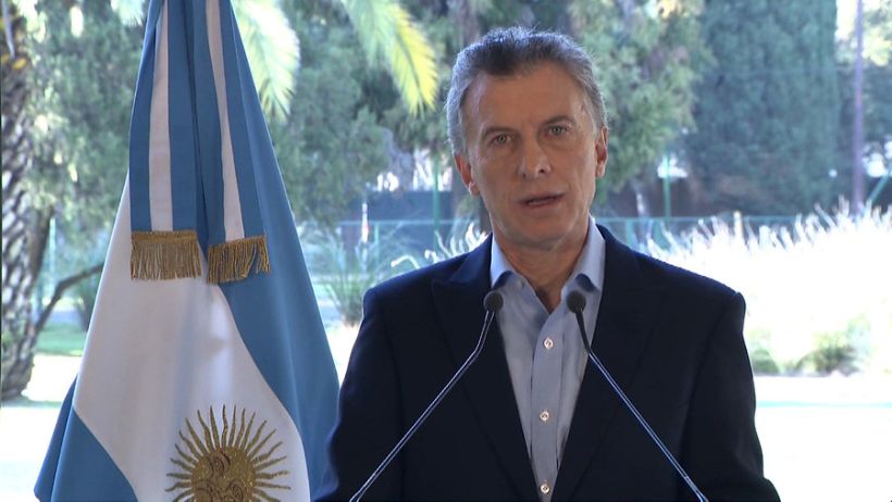 Macri anunció la reducción de los ministerios a menos de la mitad para afrontar la crisis