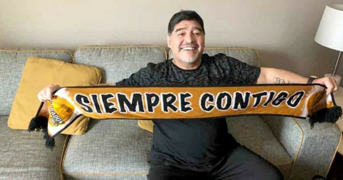 Maradona llega a Sinaloa para afrontar el reto con Dorados