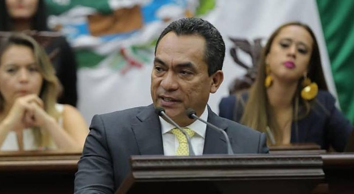 Michoacán supera adversidades, con apoyo de los ciudadanos: Adrián López