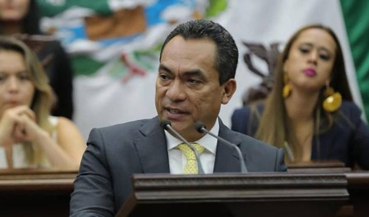 Michoacán supera adversidades, con apoyo de los ciudadanos: Adrián López