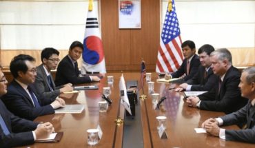 Moon pide “decisiones audaces” antes de cumbre con Kim