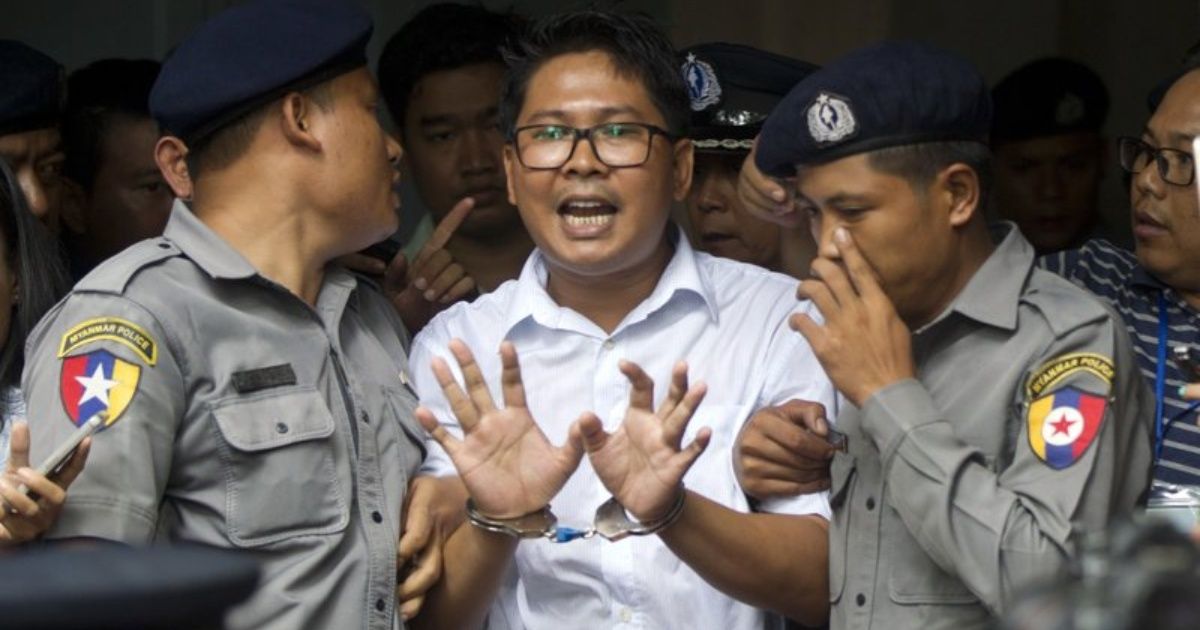Myanmar: Condenan a periodistas a 7 años de cárcel