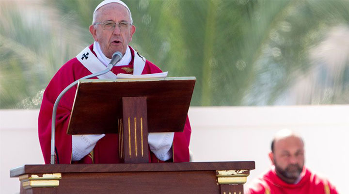 "No se puede creer en Dios y ser mafioso", dice el papa Francisco