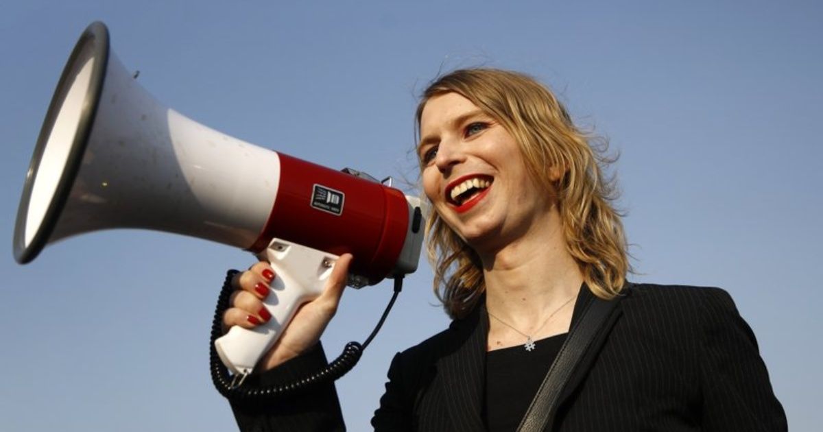 Nueva Zelanda permite ingreso de Chelsea Manning