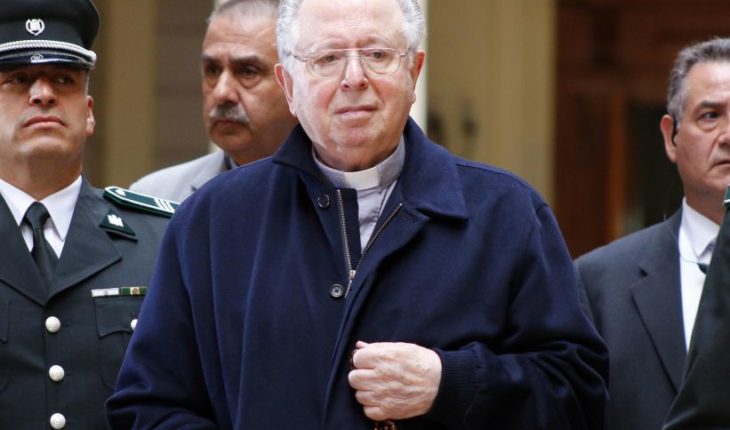 Obispo Ramos tras expulsión de Karadima: “Tendrá que buscar dónde vivir”