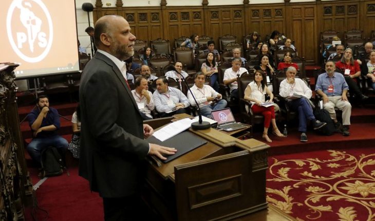 Parlamentarios de oposición rechazaron declaraciones de Piñera y aseguraron que no han “sido un obstáculo”