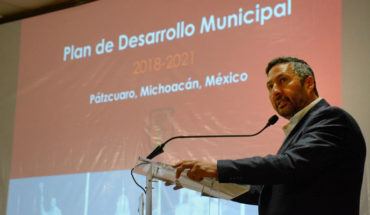 Presenta Víctor Báez plan de desarrollo municipal Pátzcuaro 2018-2021
