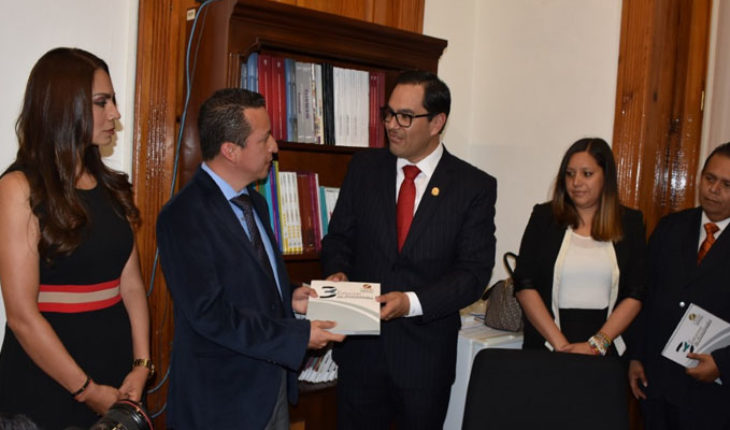 Presidente del Congreso de Michoacán recibe Informe de la CEDH