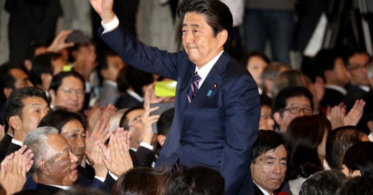 Abe podría ser primer ministro por tres años más