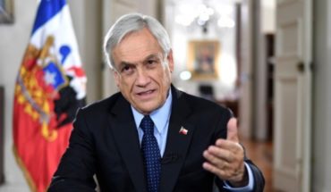 translated from Spanish: Apuntando otra vez al gobierno anterior, Piñera anuncia austero Presupuesto 2019