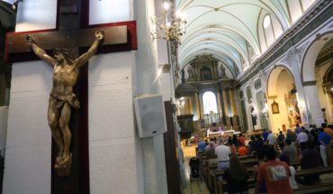 Arquidiócesis de Santiago lamentó explusión de Cristian Precht