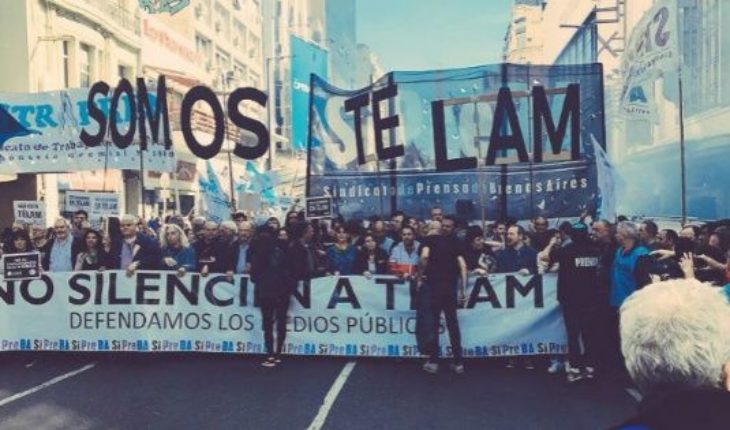 translated from Spanish: Conflict continues in Telam: workers mobilized by the reinstatement