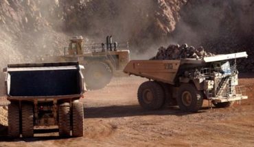 translated from Spanish: Escondida reporta “cuentas alegres” en utilidades e ingresos pese a caída en el sector minero