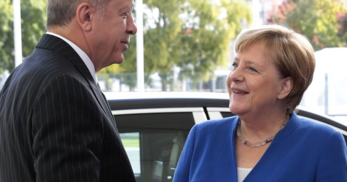 Merkel y Erdogan se reúnen en Berlín