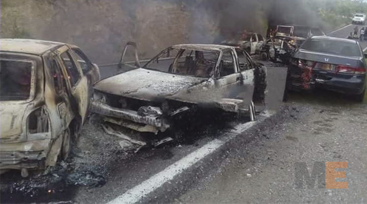 Official dead, two injured and vehicles burned following shooting between police and criminals in Guerrero