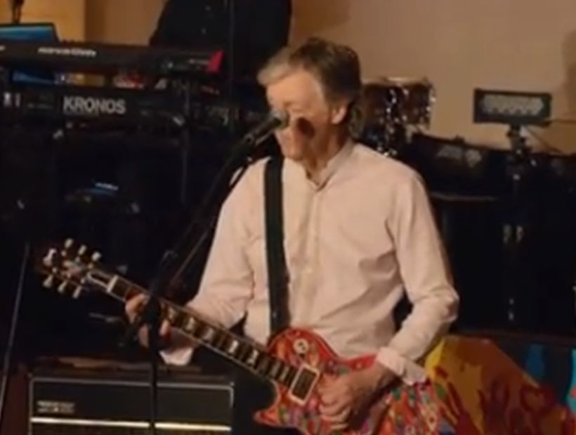 Paul McCartney released his new album "Egypt Station" in transmission by Youtube