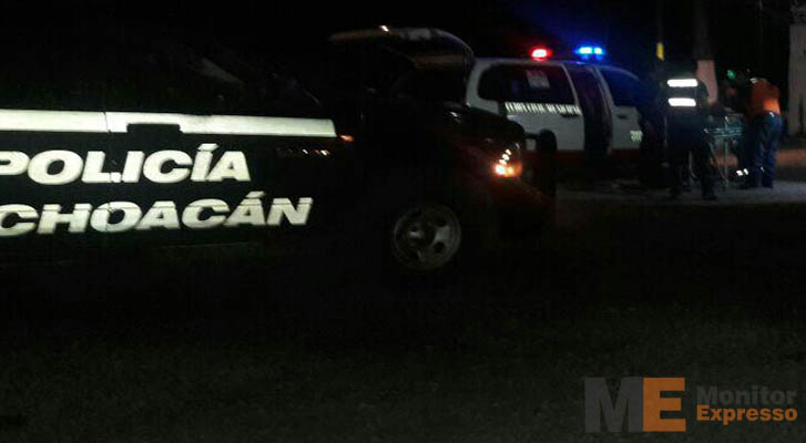 Policía queda herido en balacera contra gatilleros en Churumuco, Michoacán