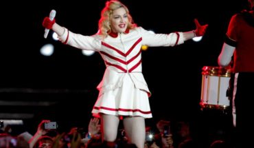 Productora deberá indemnizar a asistentes de concierto incompleto de Madonna en Chile