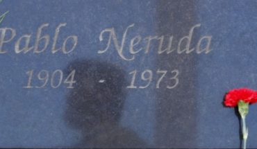 translated from Spanish: Quién paga la cuenta: Sobrino de Neruda acusa deuda del Gobierno con laboratorios extranjeros que analizaron restos del poeta