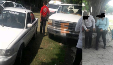 translated from Spanish: Se lesionan dos personas en choque de camioneta contra taxi en Apatzingán, Michoacán