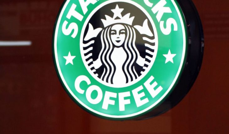 translated from Spanish: Starbucks Union criticized the invitation to a cafe with police in their local