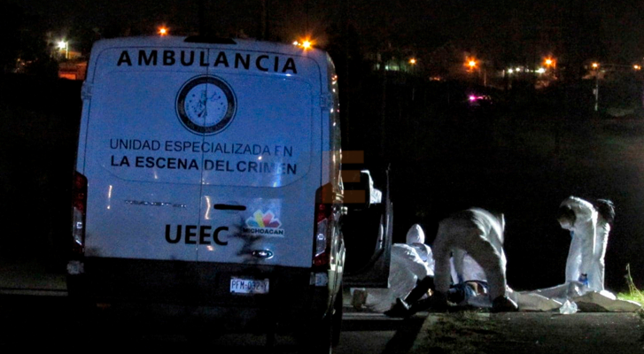 They kill the occupant of a pickup truck in the Av. Oscar Chávez in Tarímbaro, Michoacán