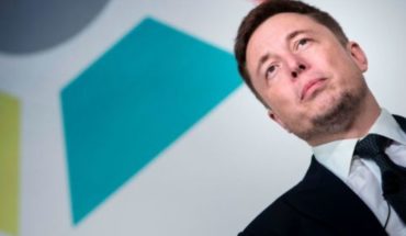 translated from Spanish: Tuits le costaron 20 millones de dólares a Elon Musk