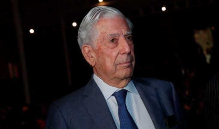 translated from Spanish: Vargas Llosa defends Mauricio Rojas: “Hold that denies the horrors of Pinochet is nonsense”