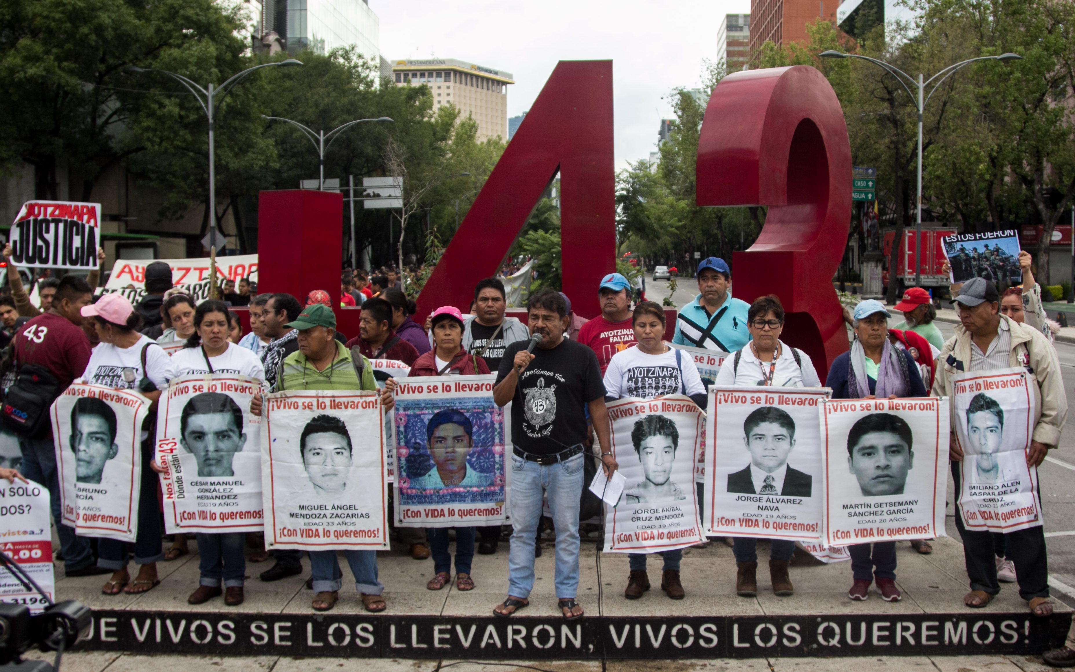 Victims will meet with AMLO to define path to peace