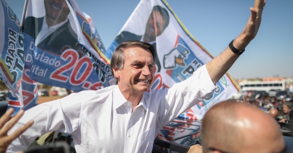 Acciones chilenas en Brasil se disparan tras triunfo de Bolsonaro en primera vuelta
