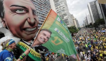 Bolsonaro a todo Trump: ultraderechista queda como el gran favorito para la segunda vuelta en Brasil