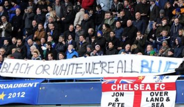 Chelsea analiza castigar a los aficionados racistas
