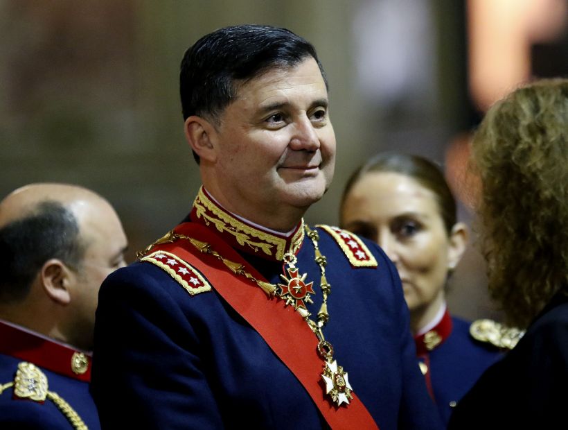 Comandante en jefe del Ejército por John Griffiths: "Como a todo chileno, le pertenece la presunción de inocencia"