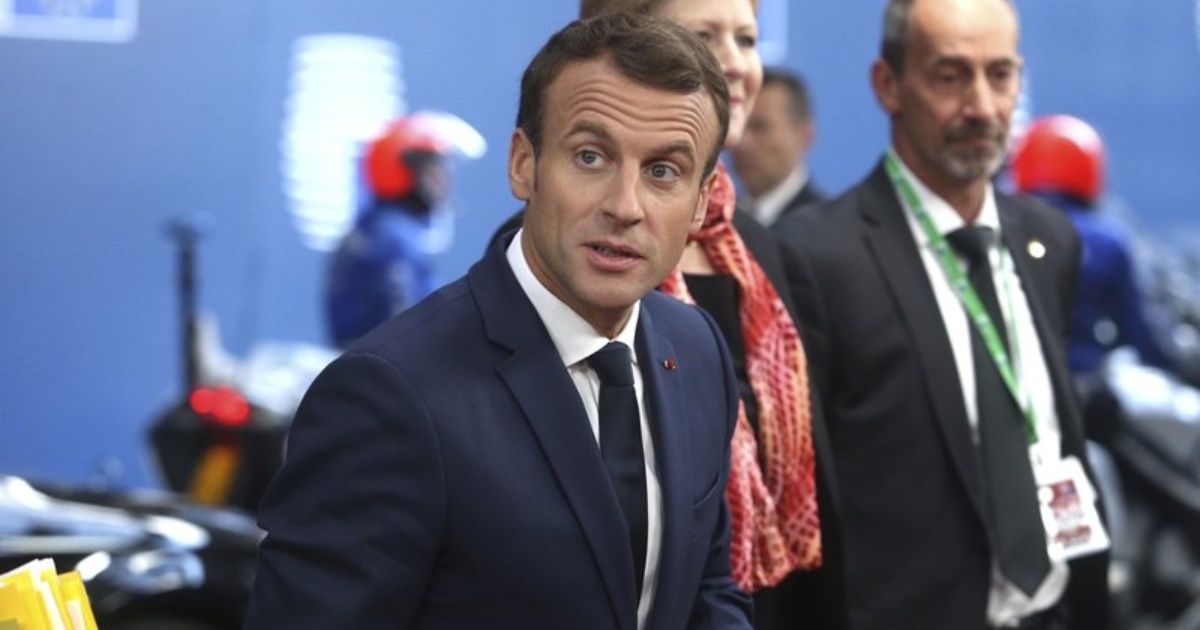 Controversia por comentarios de Macron sobre fertilidad