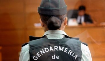 Corte de Santiago acoge recurso de protección contra instructivo de Gendarmería que restringe uso de redes sociales de funcionarios
