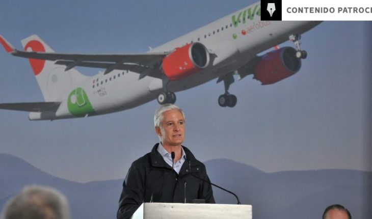 Del Mazo promueve aeropuerto de Toluca con AMLO