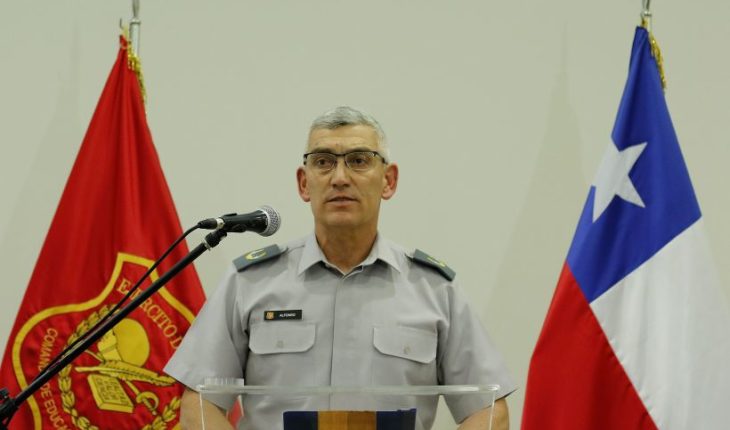 Ejército pide renuncia al director de la Escuela Militar tras homenaje a Krassnoff