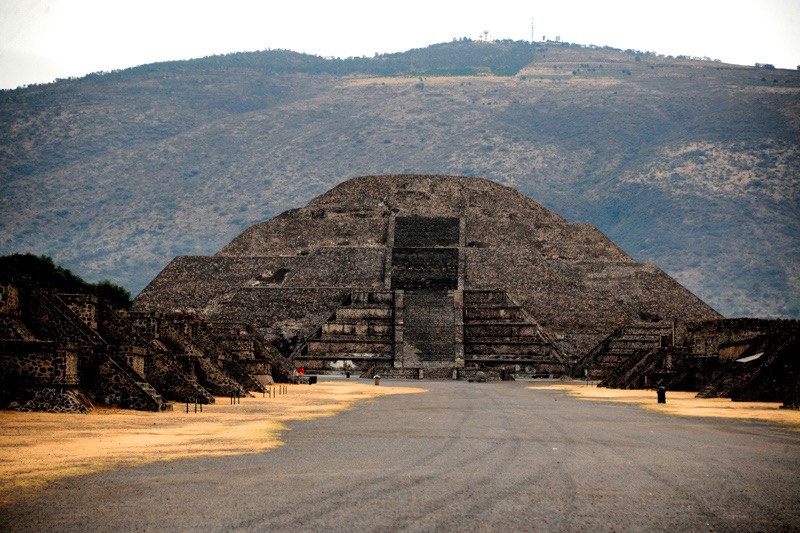 El hallazgo bajo la Pirámide de la Luna en Teotihuacán