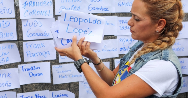 Esposa de Leopoldo López pide a Bachelet visitar Venezuela y constatar estado de “presos políticos”