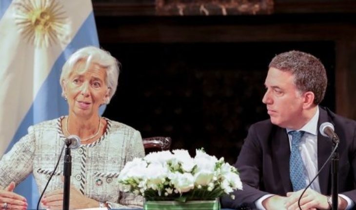 FMI: “Se espera que Argentina contraiga su PBI 2,6% en 2018”