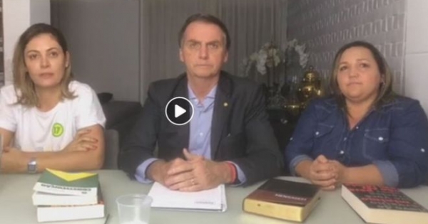 Jair Bolsonaro: los 4 libros que resaltó en su primer discurso como presidente electo de Brasil