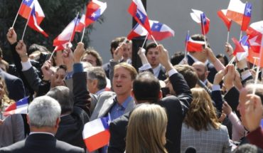 La advertencia de Carlos Peña post fallo de La Haya: “Hubo algo de infantilismo en la escena de las banderitas de La Moneda”